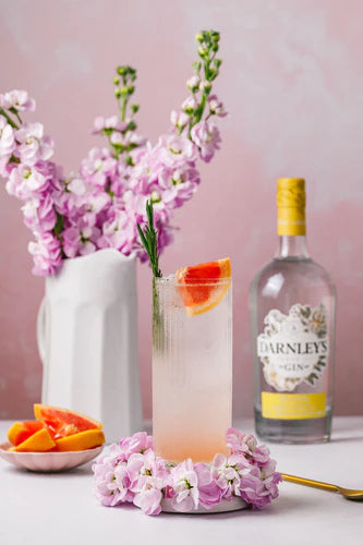 Darnley's Gin: Fragrant Garden Refresher